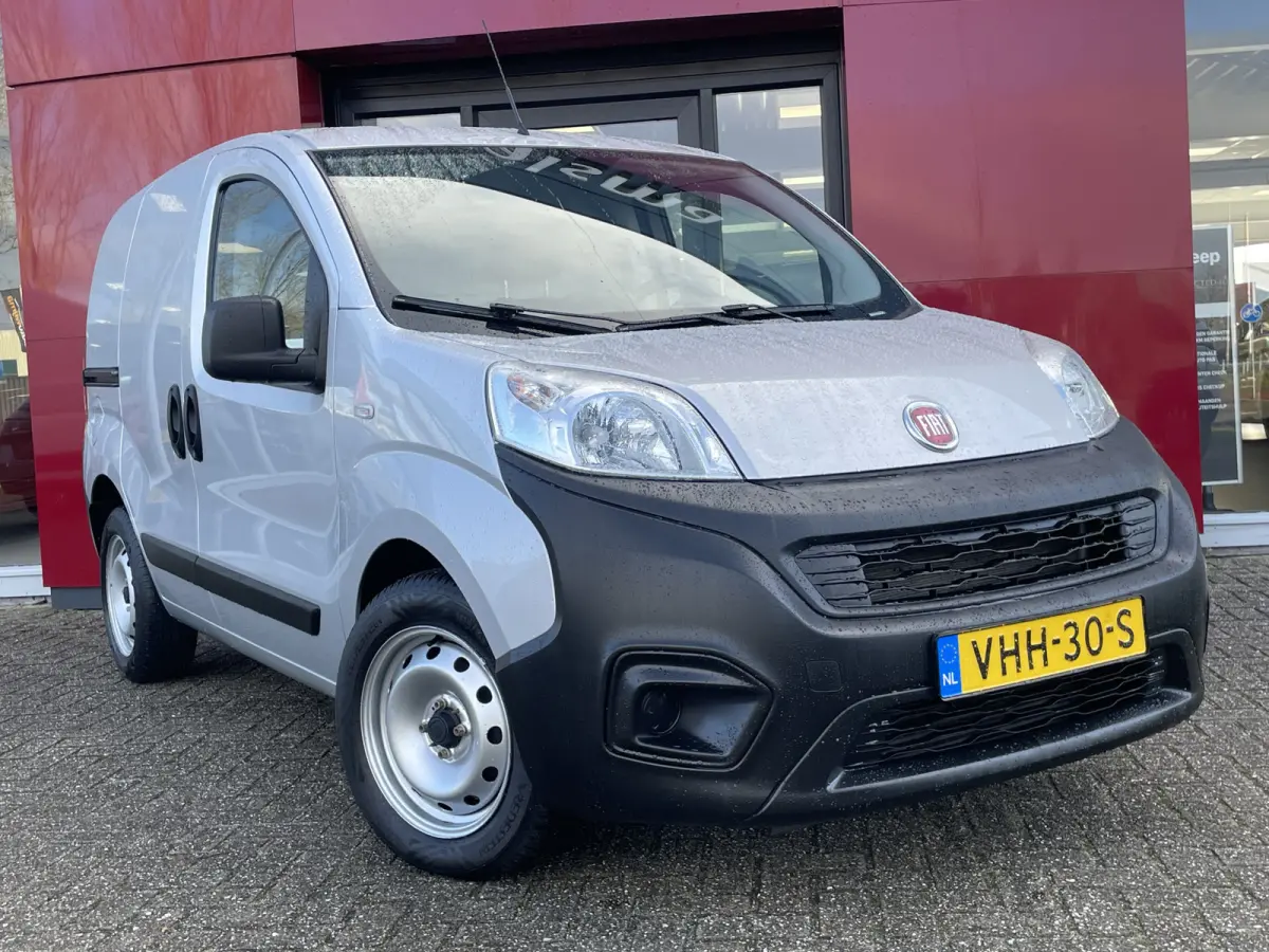 1.3 MJ Basis | Navigatie | Airco |