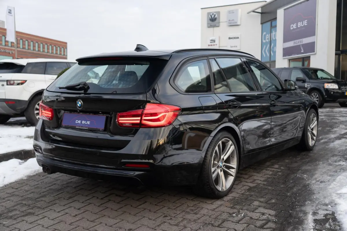 320d M Sport Edition|1ste Eig|Panoramadak|Trekhaak|LED|EURO 6|Automaat|Sportstoel|Dealer Onderhouden