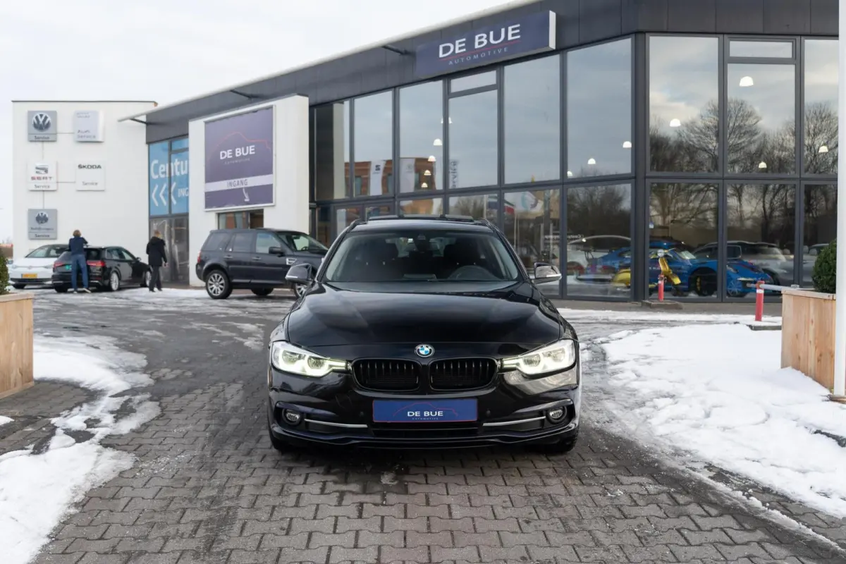 320d M Sport Edition|1ste Eig|Panoramadak|Trekhaak|LED|EURO 6|Automaat|Sportstoel|Dealer Onderhouden