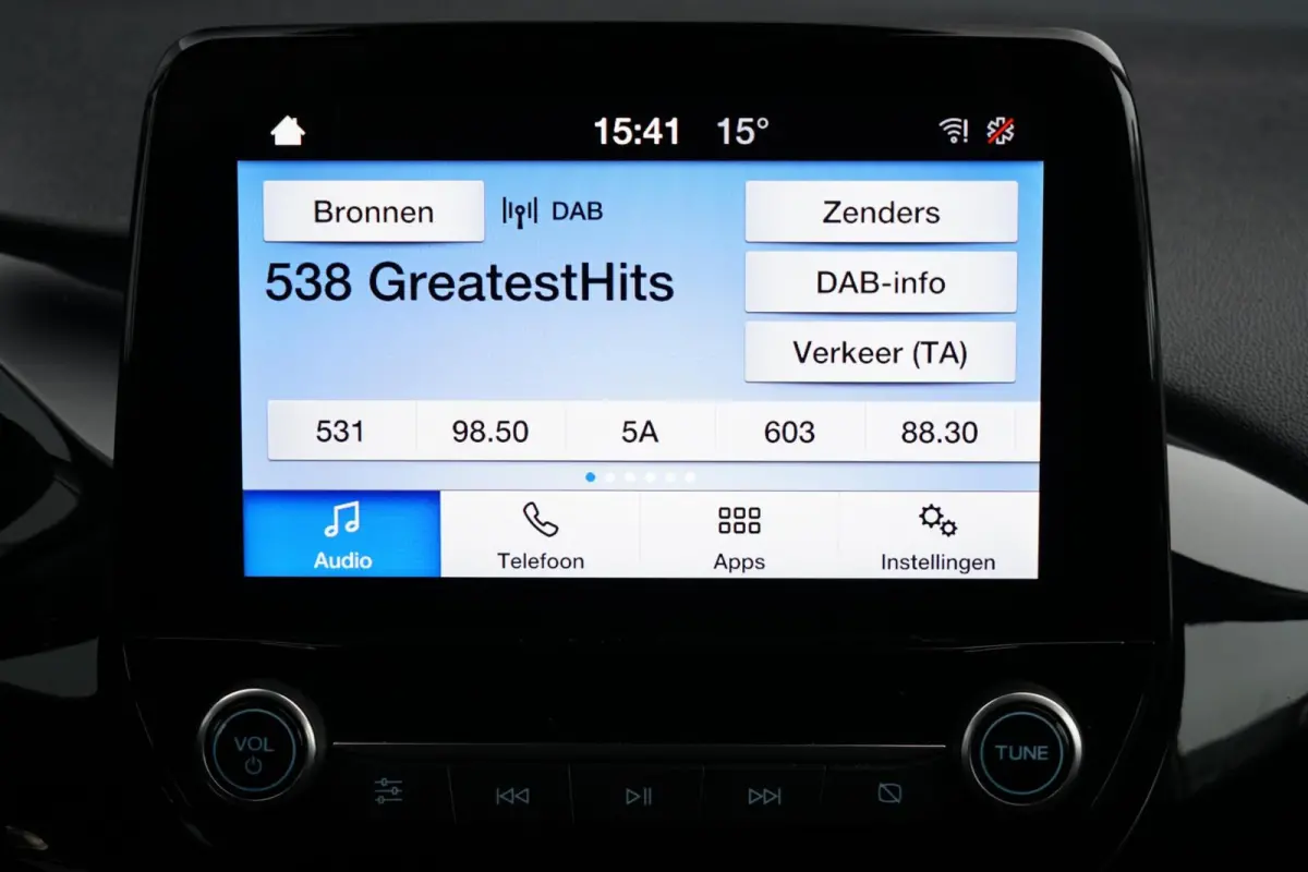 1.0 EcoBoost Connected, NL, trekh. CarPlay, cruise