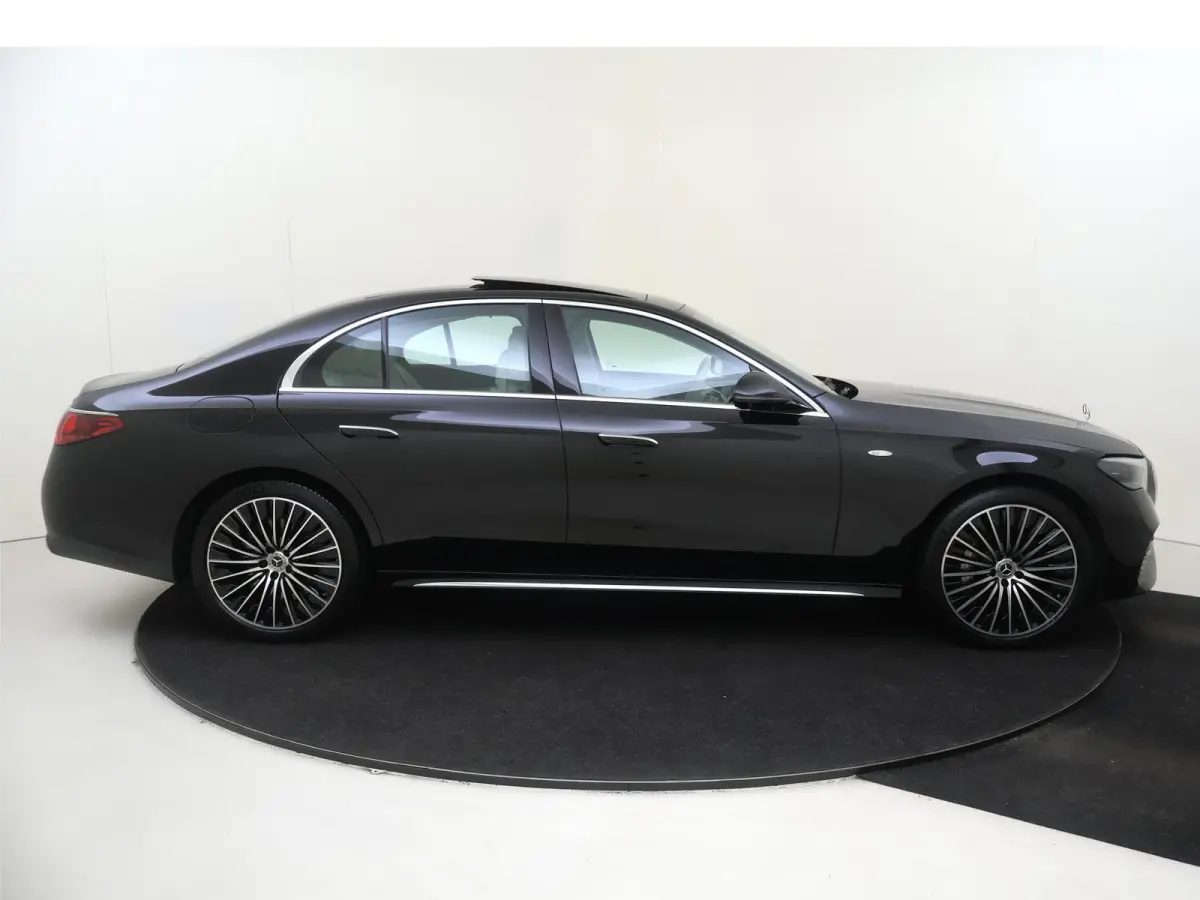 400 e 4MATIC Exclusive Line Premium Plus /Superscreen /Panoramadak /Achterasbesturing /20 Inch