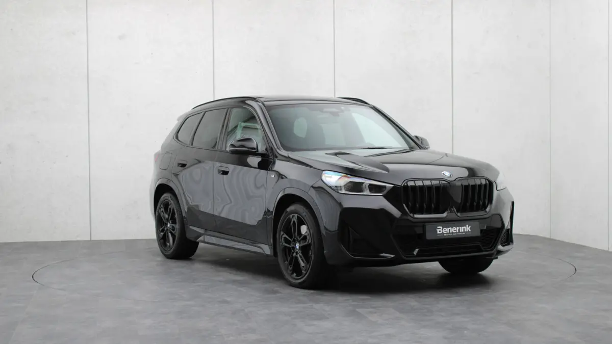 xDrive23i M-Sport | Harman/Kardon | Panoramadak | Head-up | Trekhaak | Memory
