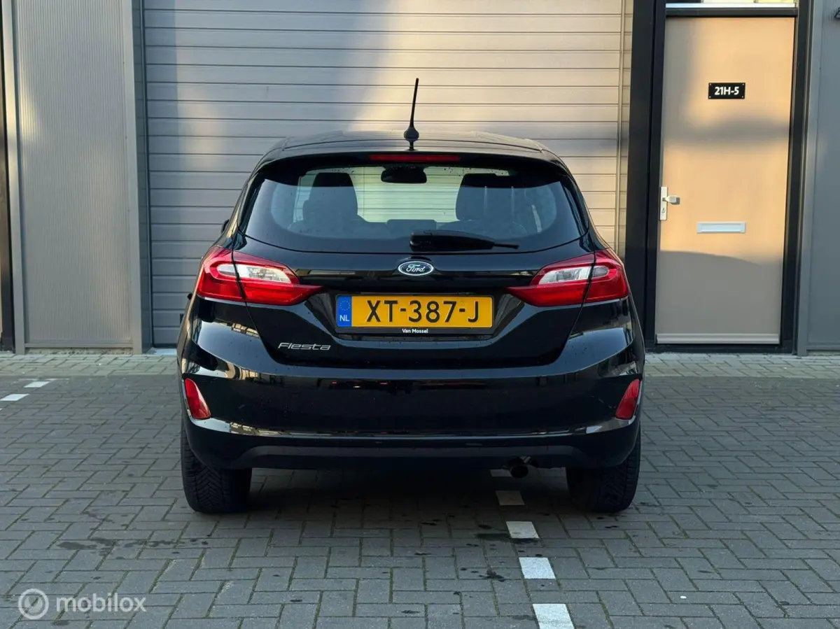 1.1 Trend / Airco / Navi / Dealer / NlAut