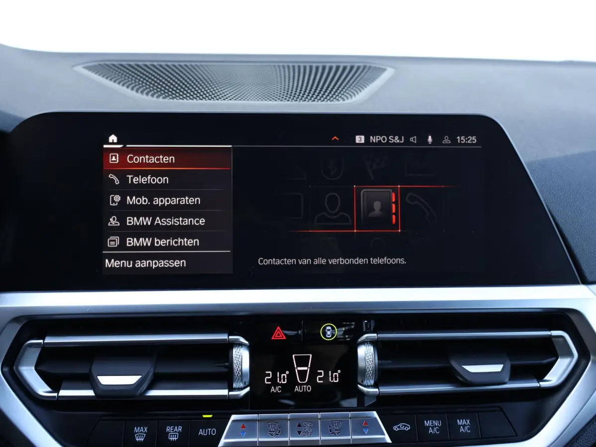 318i Executive Edition M Sport/ Live Cockpit Professional/ HiFi/ Cruise Control/ Sportstoelen/ 19 inch LM/ Getint Glas /