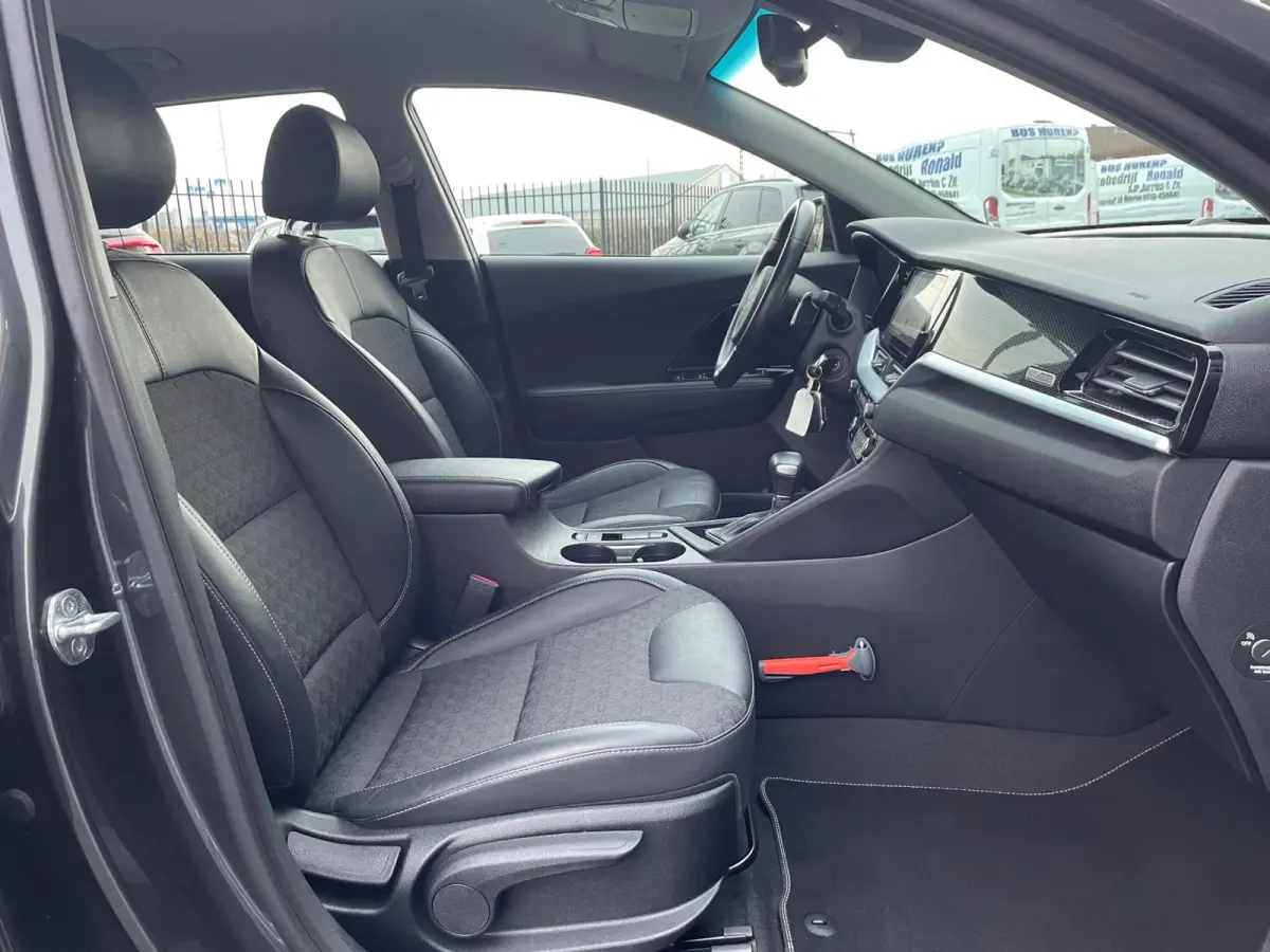 1.6 GDi Hybrid DynamicLine NL.Auto/Trekhaak/Camera/Carplay/Climatronic/Navigatie/1Ste Eigenaar/Dealer Onderhouden