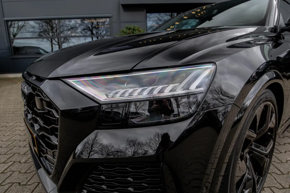 RSQ8 4.0 TFSI quattro
