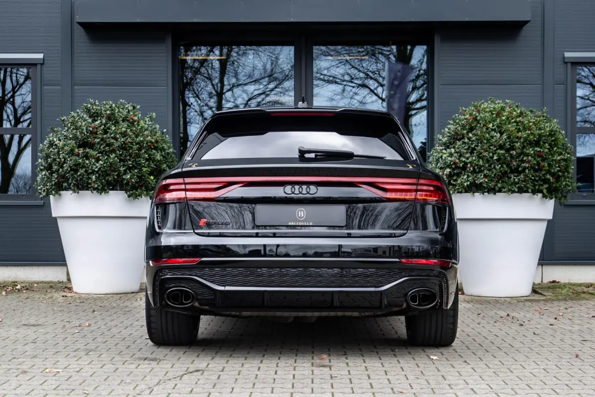 RSQ8 4.0 TFSI quattro