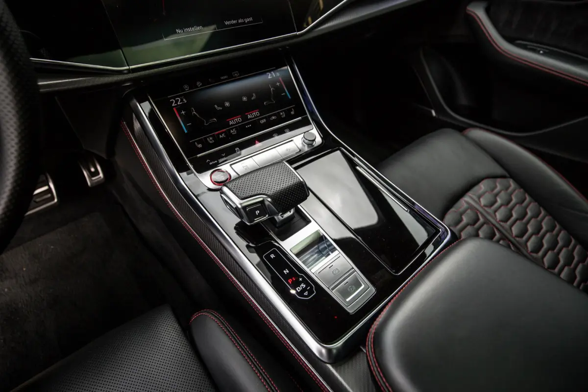 RSQ8 4.0 TFSI quattro