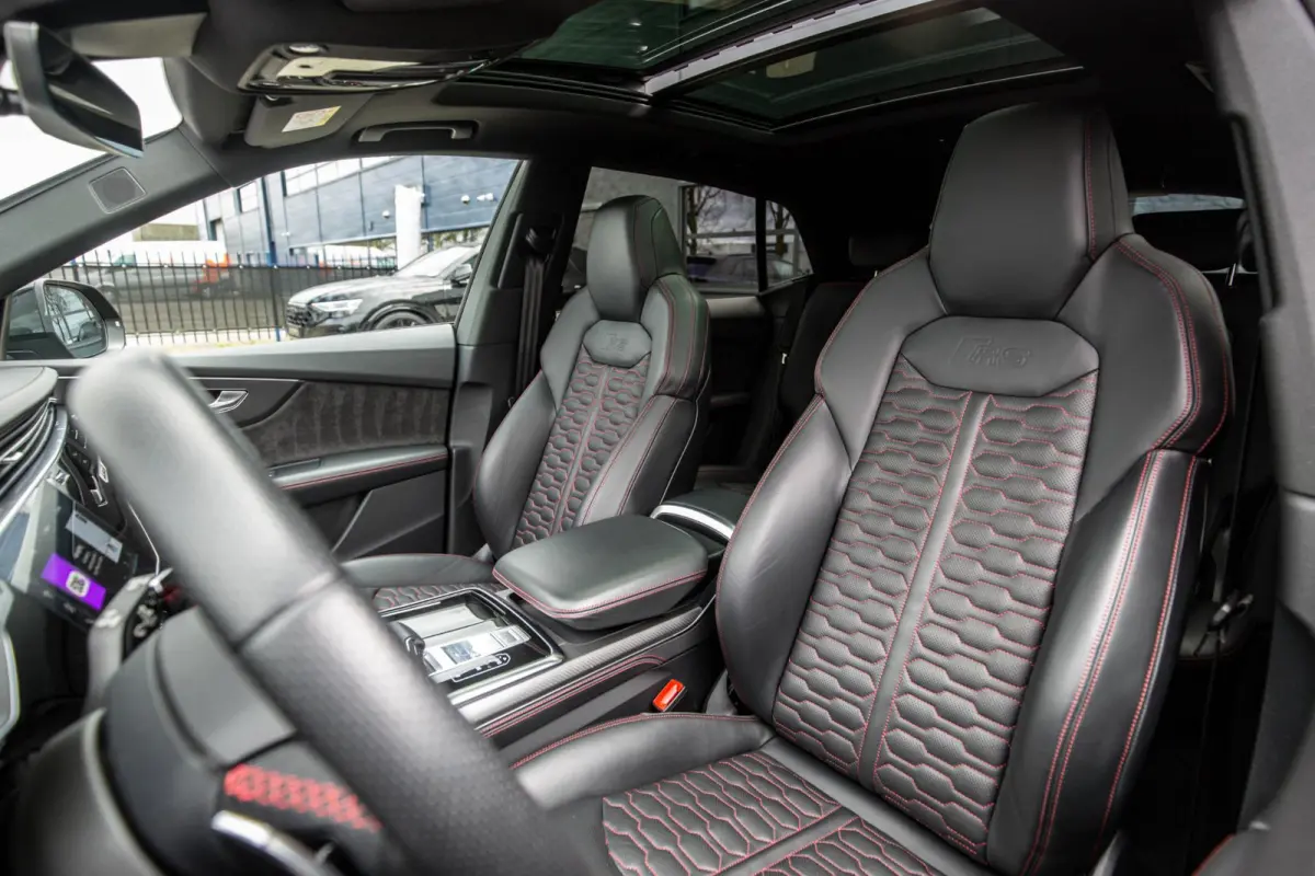 RSQ8 4.0 TFSI quattro
