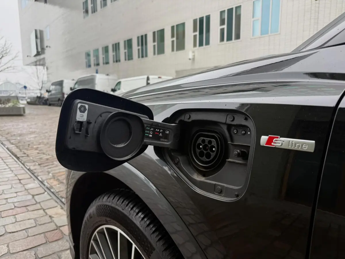 45 TFSI e S Edition
