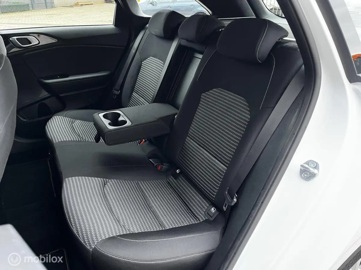 1.5 T-GDi DynamicLine NAVI/CAMERA/CRUISE