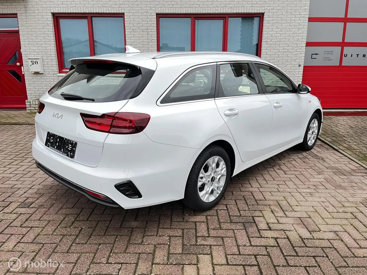 1.5 T-GDi DynamicLine NAVI/CAMERA/CRUISE