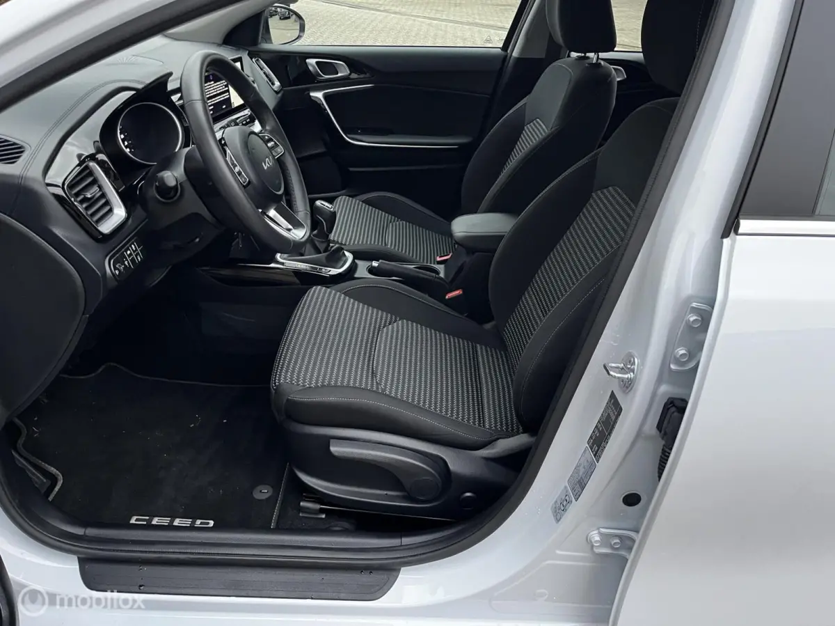 1.5 T-GDi DynamicLine NAVI/CAMERA/CRUISE