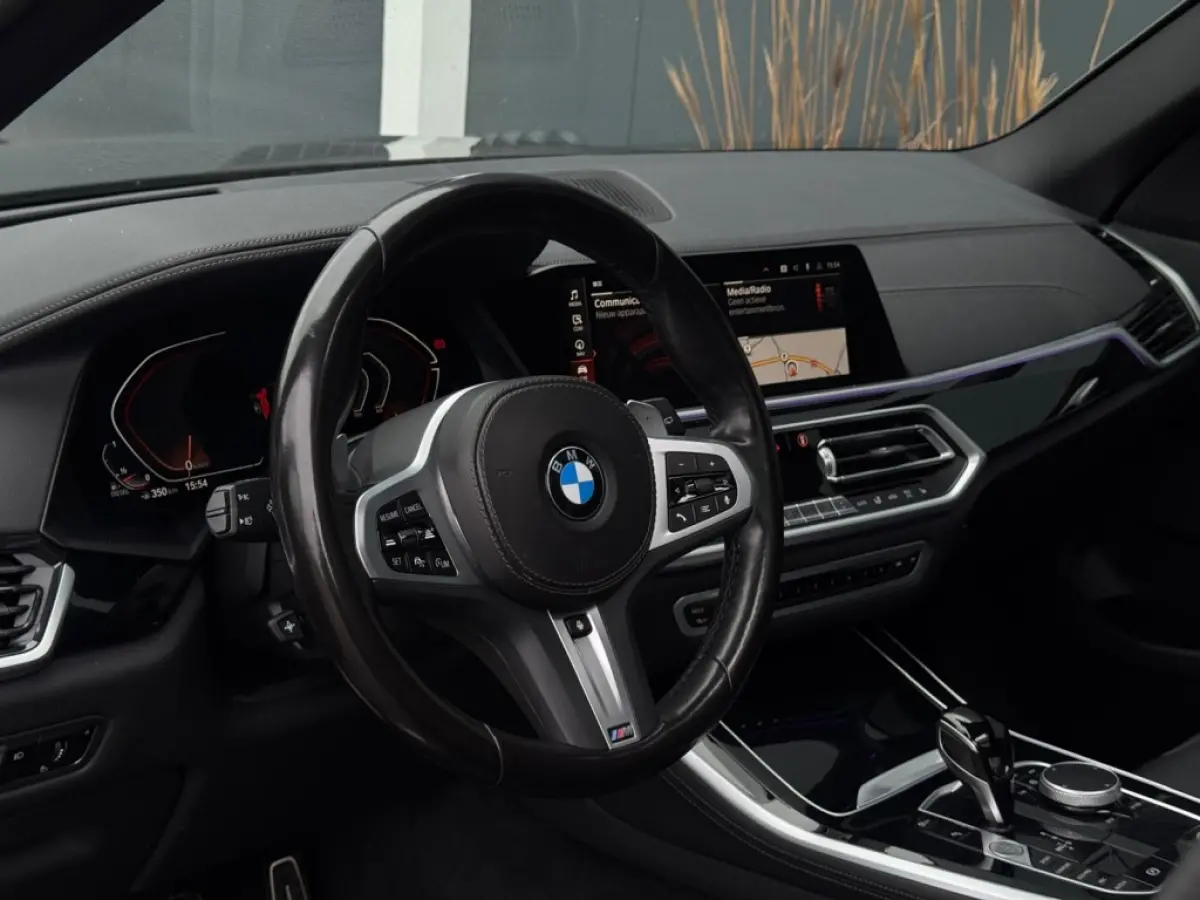 xDrive40d M PACK PANO KUIPSTOELEN LEDER LED NAVI CAMERA