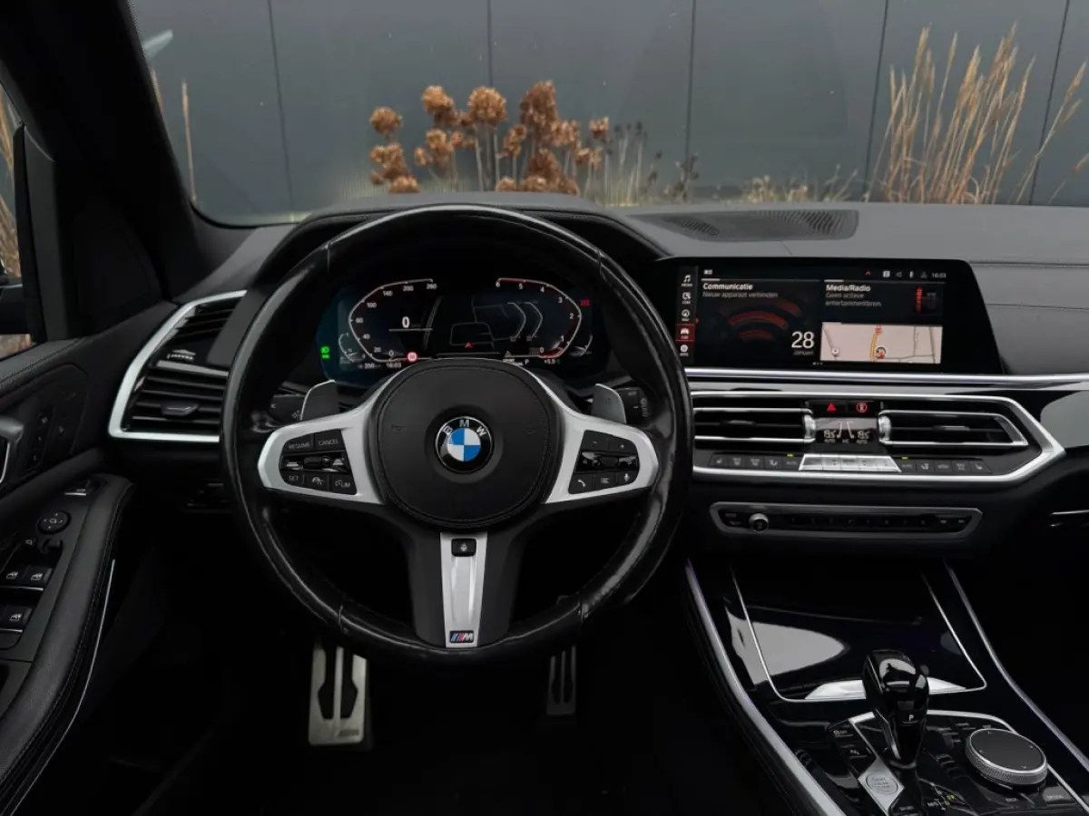 xDrive40d M PACK PANO KUIPSTOELEN LEDER LED NAVI CAMERA