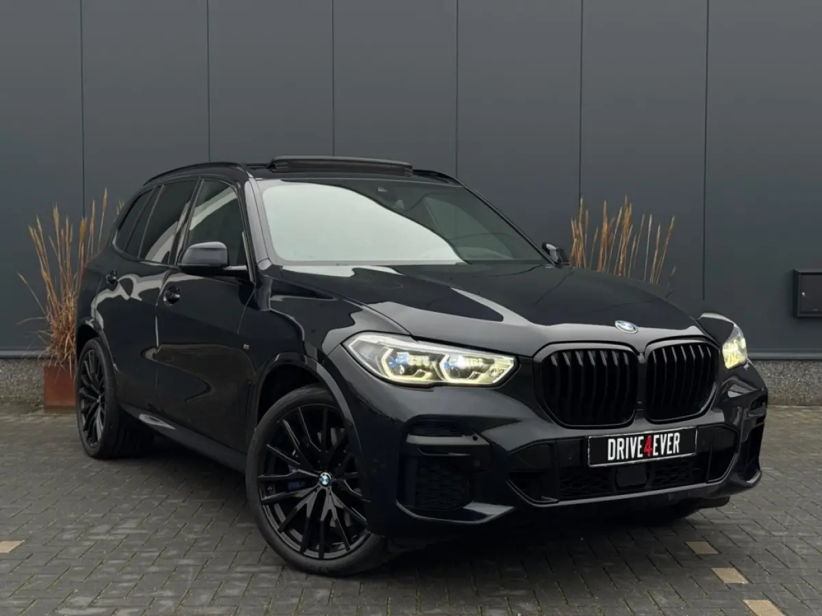 xDrive40d M PACK PANO KUIPSTOELEN LEDER LED NAVI CAMERA