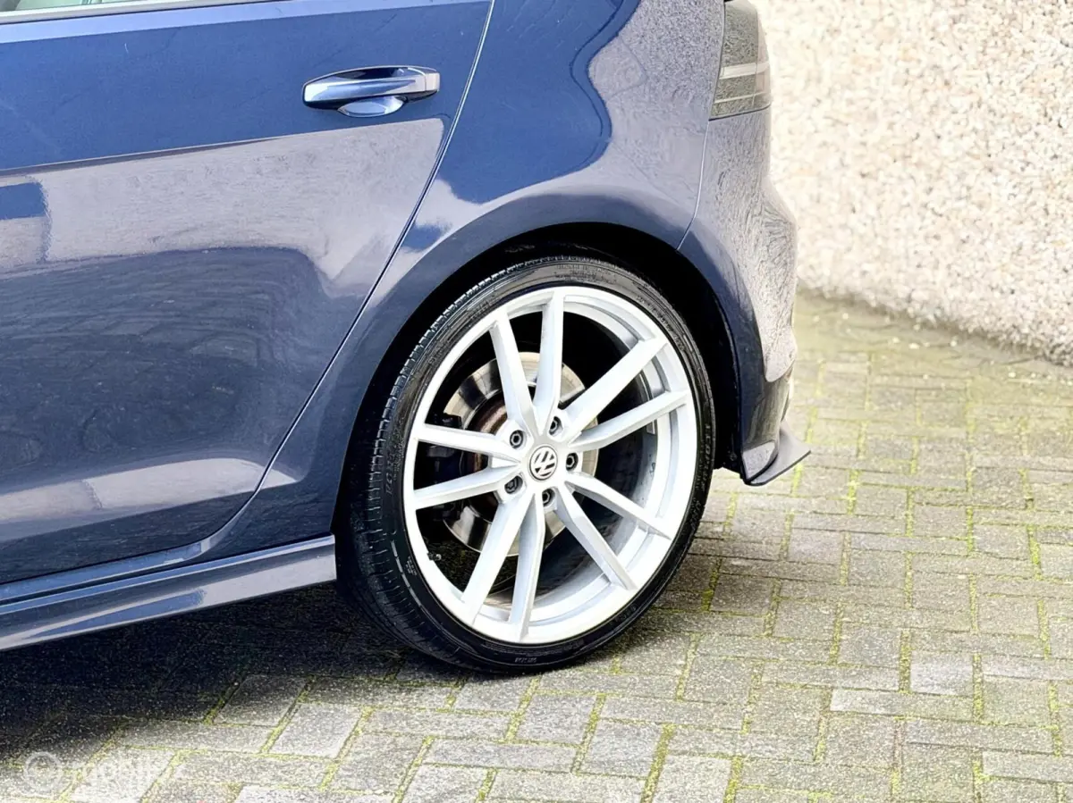 7 R 4 Motion