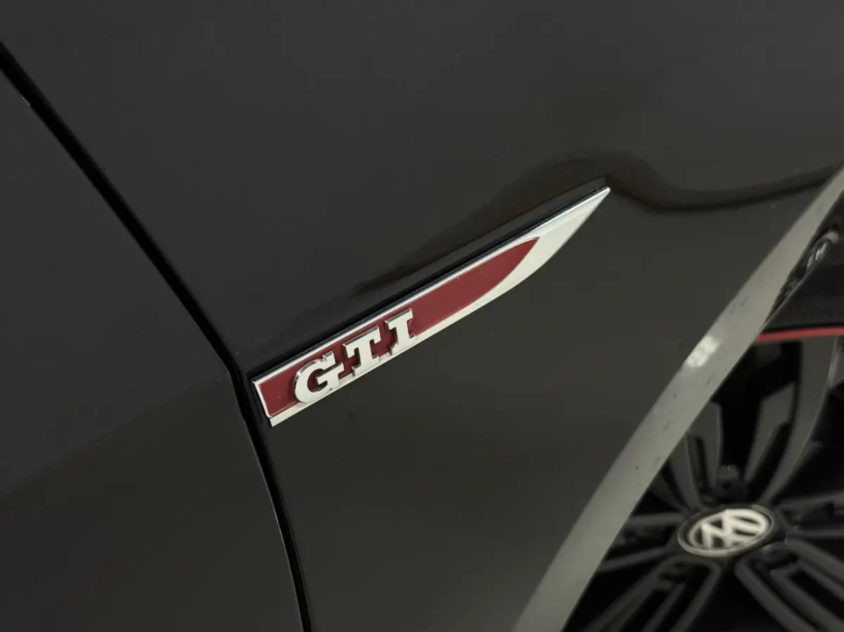 2.0 GTI Performance | Pano | CarPlay | 300PK
