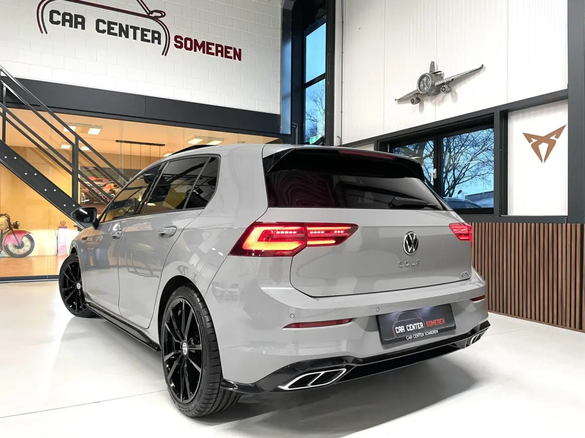 1.5 eTSI 2x R-Line/ Cam/ IQ LED/ Pano/ Harman/Kardon