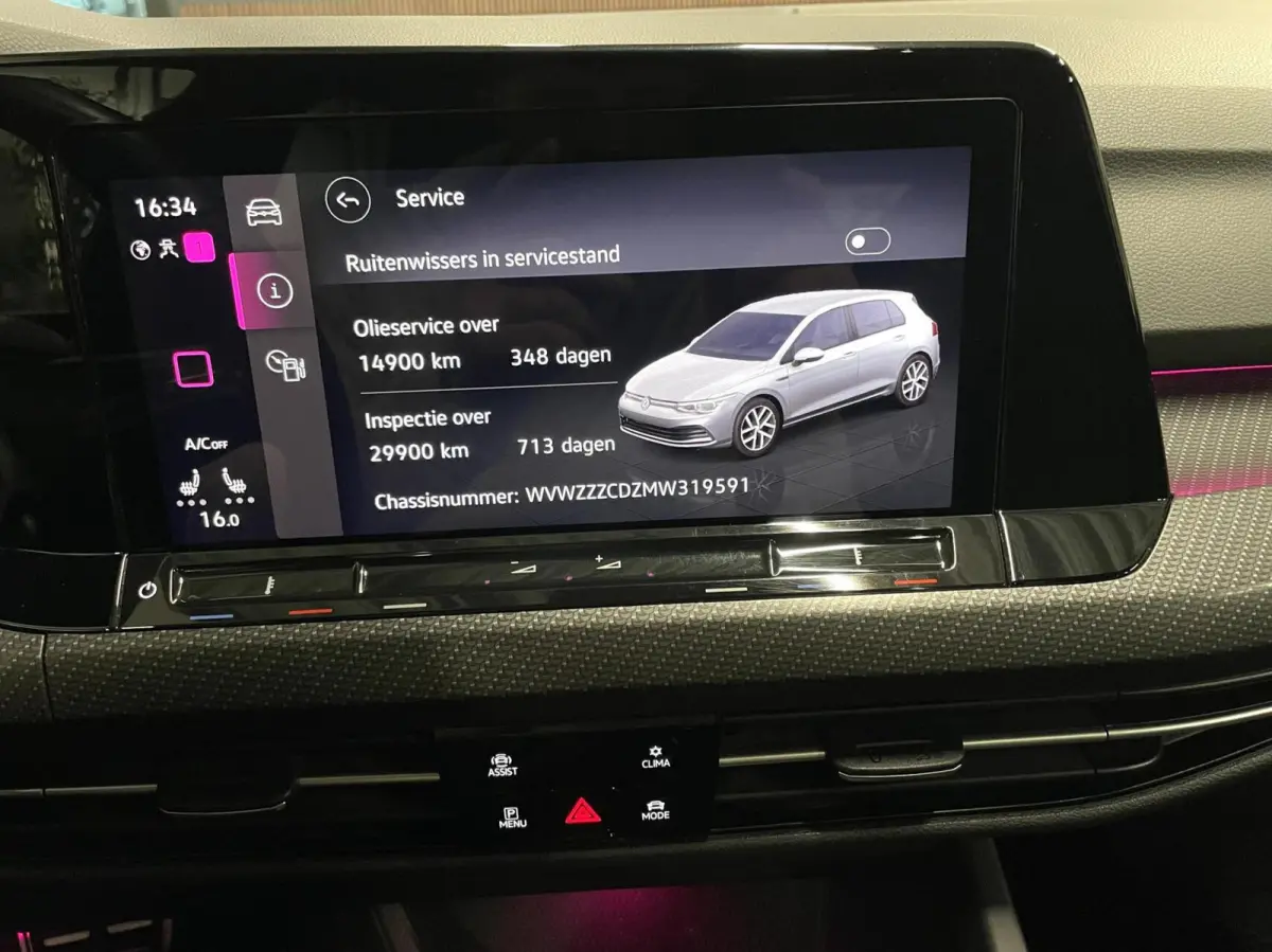 1.5 eTSI 2x R-Line/ Cam/ IQ LED/ Pano/ Harman/Kardon
