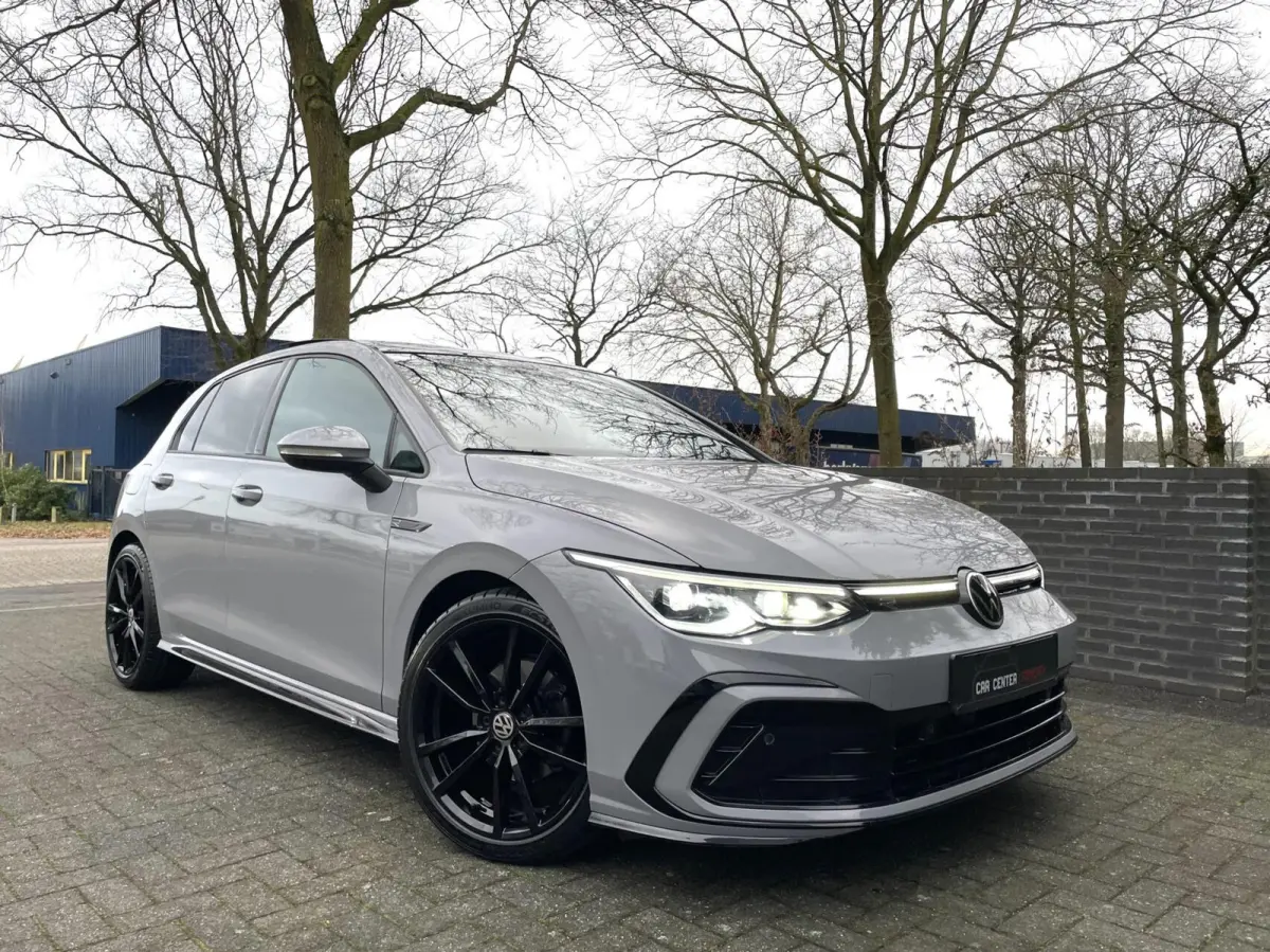 1.5 eTSI 2x R-Line/ Cam/ IQ LED/ Pano/ Harman/Kardon