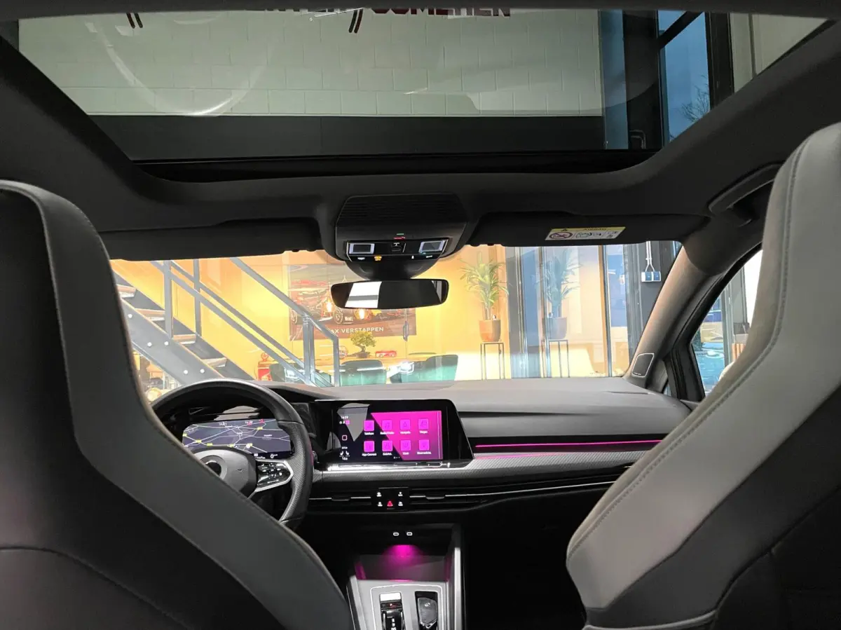 1.5 eTSI 2x R-Line/ Cam/ IQ LED/ Pano/ Harman/Kardon