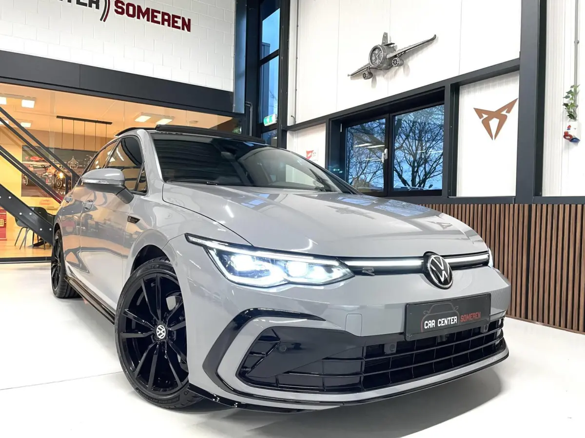 1.5 eTSI 2x R-Line/ Cam/ IQ LED/ Pano/ Harman/Kardon