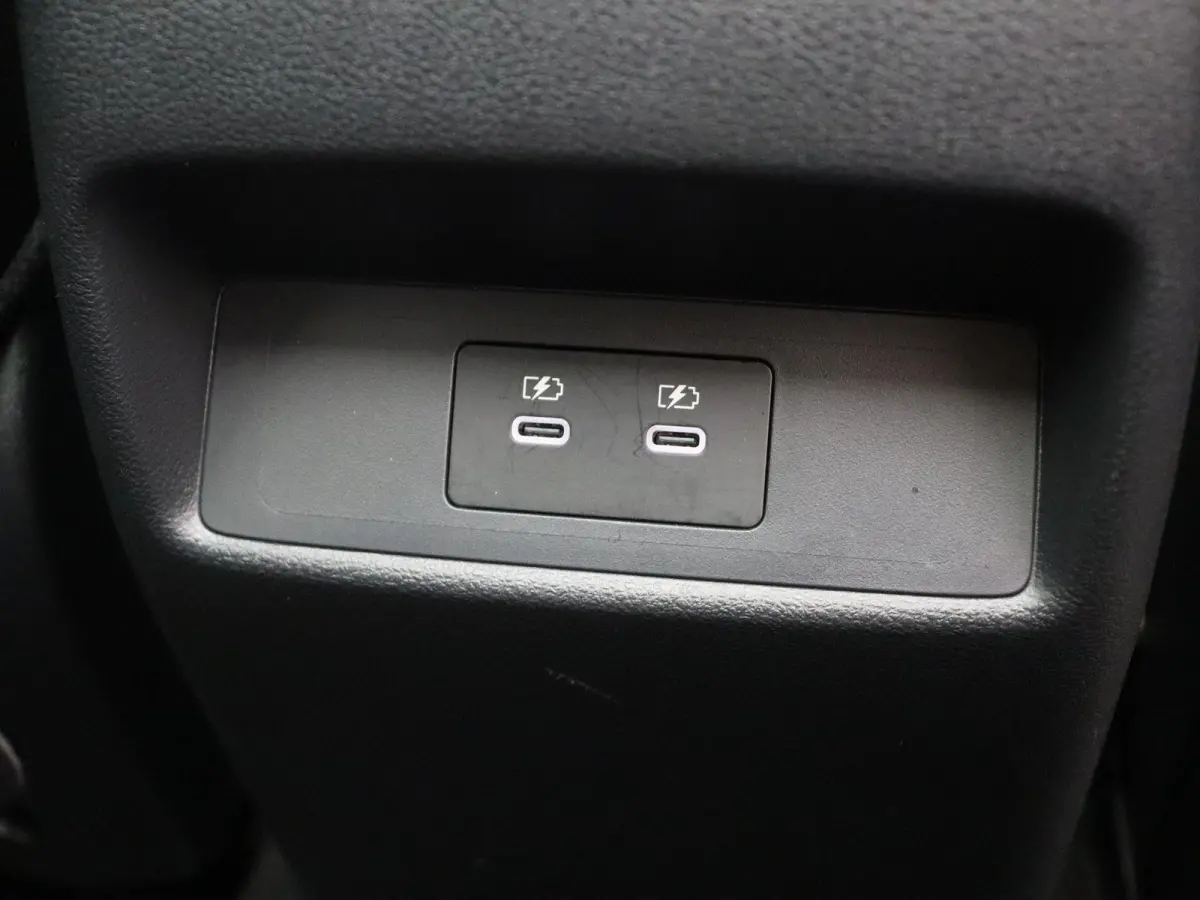 158pk MHEV Xtronic N-Design | Pilot Assist | Rondomzicht Camera | Lederen bekelding | Google intergatie | Sfeerverlichting | Panoramadak | Stoelverwarming |