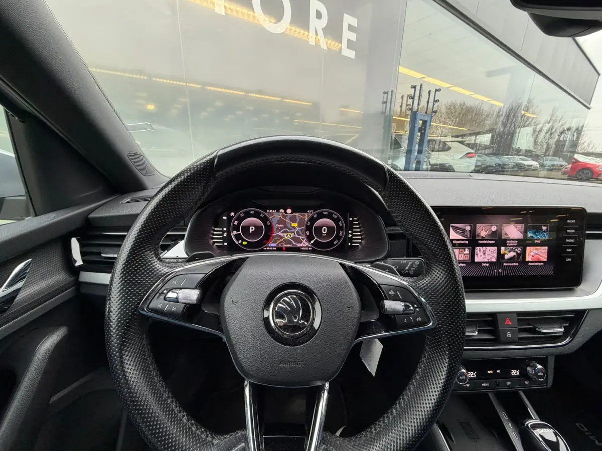1.0 TSI DSG Sport Business Navigatie Virtual Cockpi