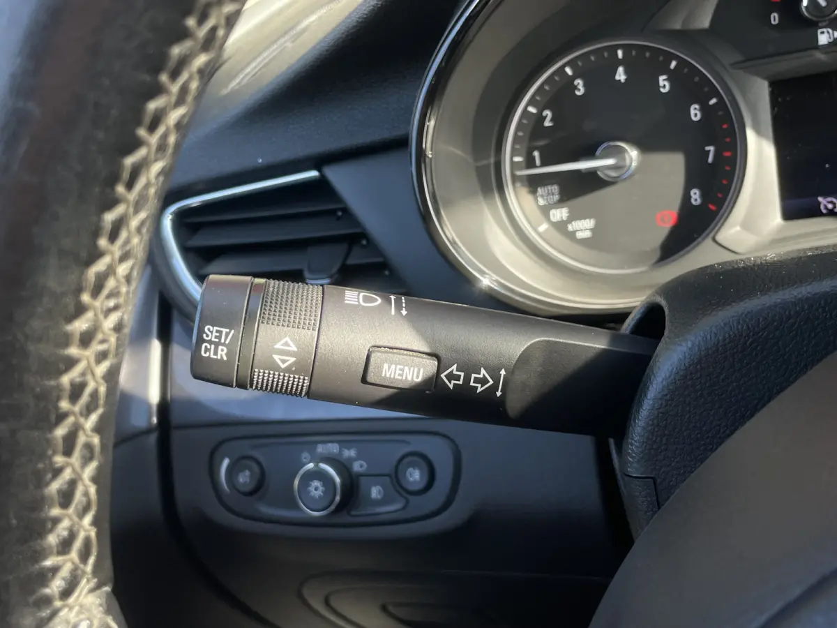 1.4 Turbo Innovation | Leer | Camera | Stoelverwarming | Trekhaak