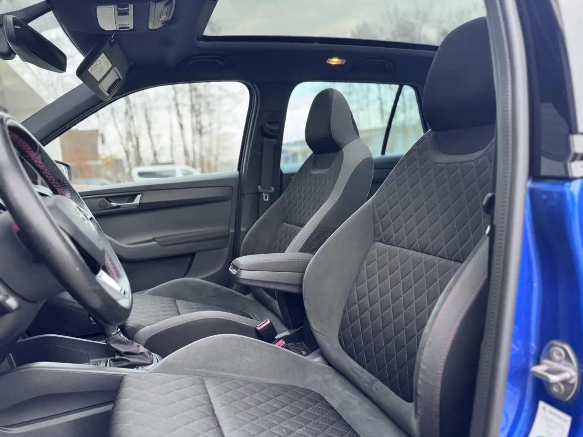 1.0 TSI Monte Carlo Vol! Dealer Onh|Panoda