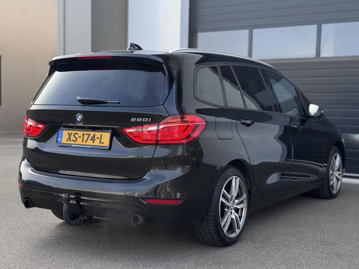 220i M-Sport Pano|Camera|Trekhaak