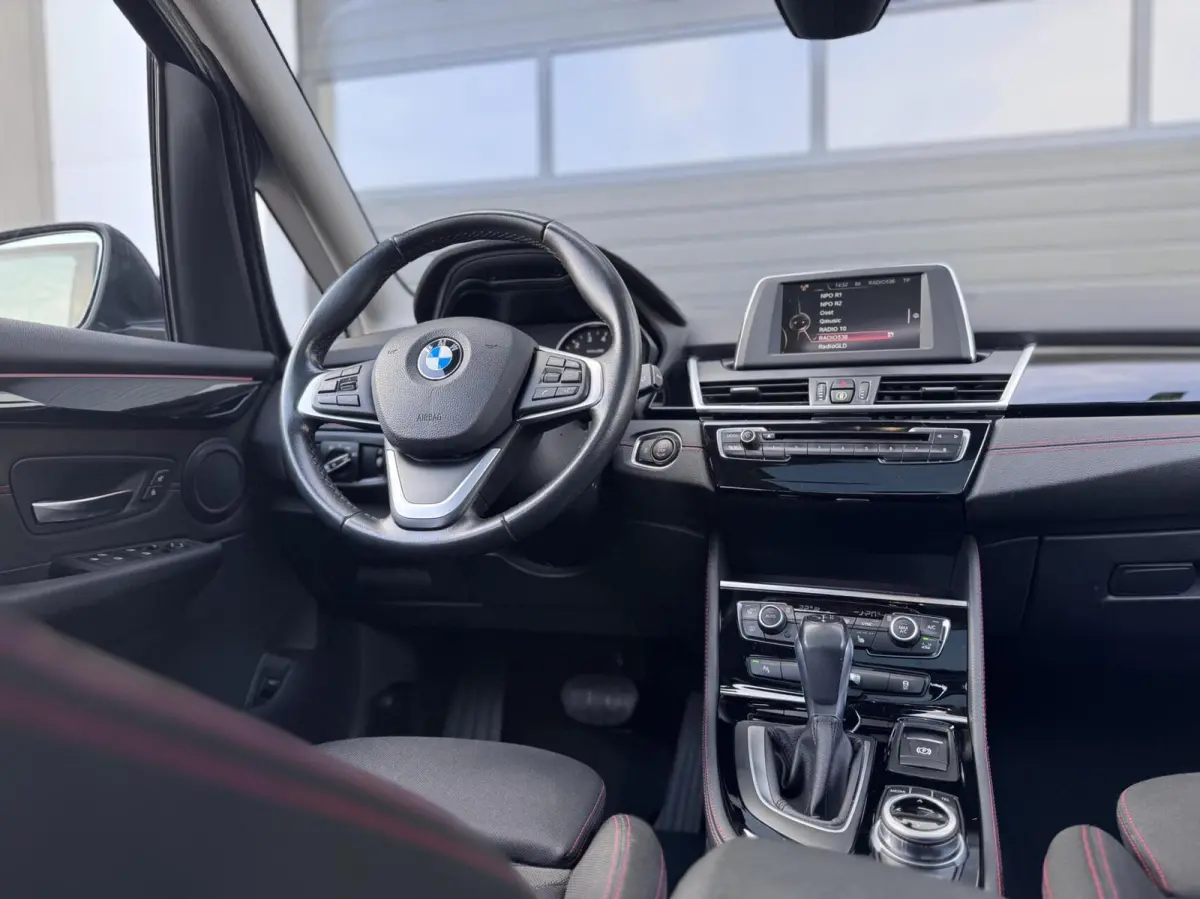 220i M-Sport Pano|Camera|Trekhaak