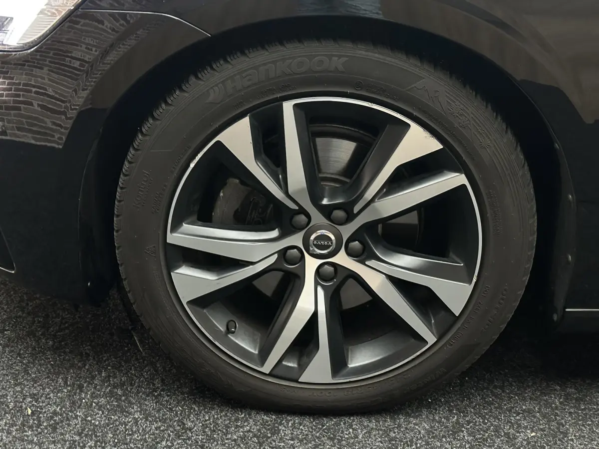 2.0 T4 R-Design Camera | Adaptieve cruise | Elekt. verstelbare stoel
