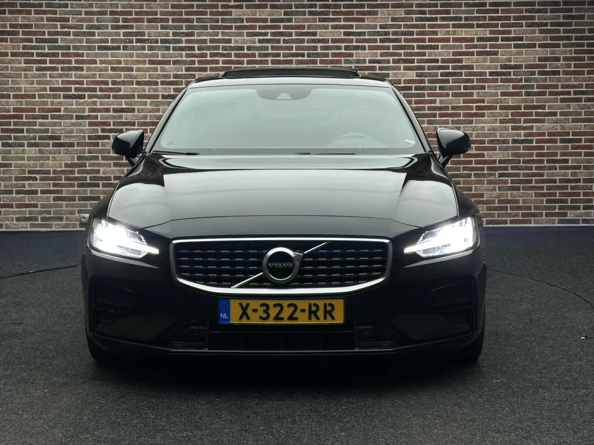 2.0 T4 R-Design Camera | Adaptieve cruise | Elekt. verstelbare stoel