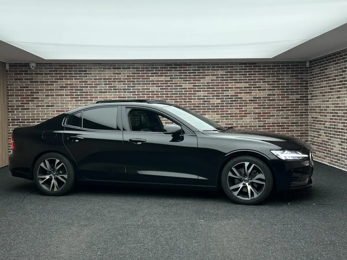 2.0 T4 R-Design Camera | Adaptieve cruise | Elekt. verstelbare stoel