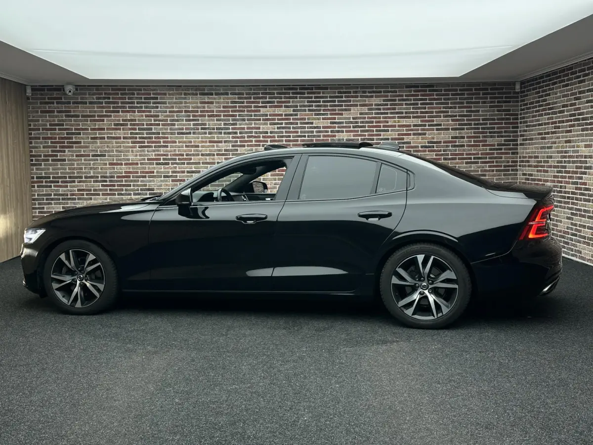 2.0 T4 R-Design Camera | Adaptieve cruise | Elekt. verstelbare stoel