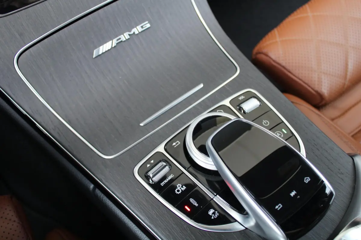 63 AMG | AMG Drivers Package | Designo | head-up | stoelkoeling | airscarf | burmester | 360 camera