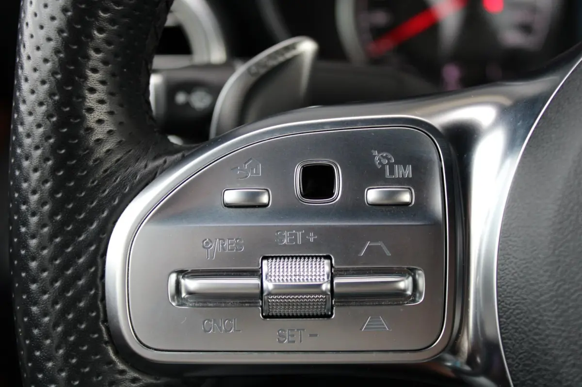 63 AMG | AMG Drivers Package | Designo | head-up | stoelkoeling | airscarf | burmester | 360 camera