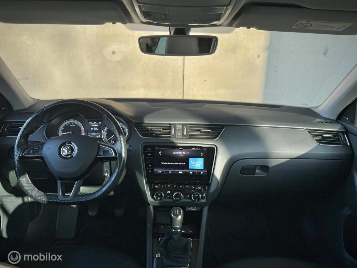1.0 TSI|Leder|Apple Carplay|Trekhaak|