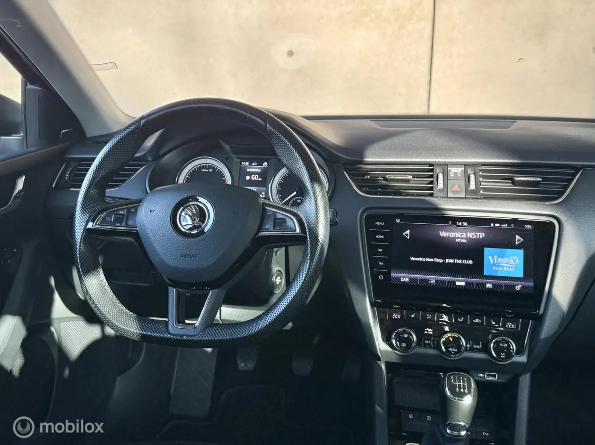 1.0 TSI|Leder|Apple Carplay|Trekhaak|