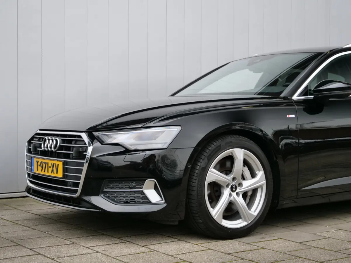 50 TFSI e quattro S edition 299 Pk Automaat Navi / DAB /  Trekhaak / S-Line