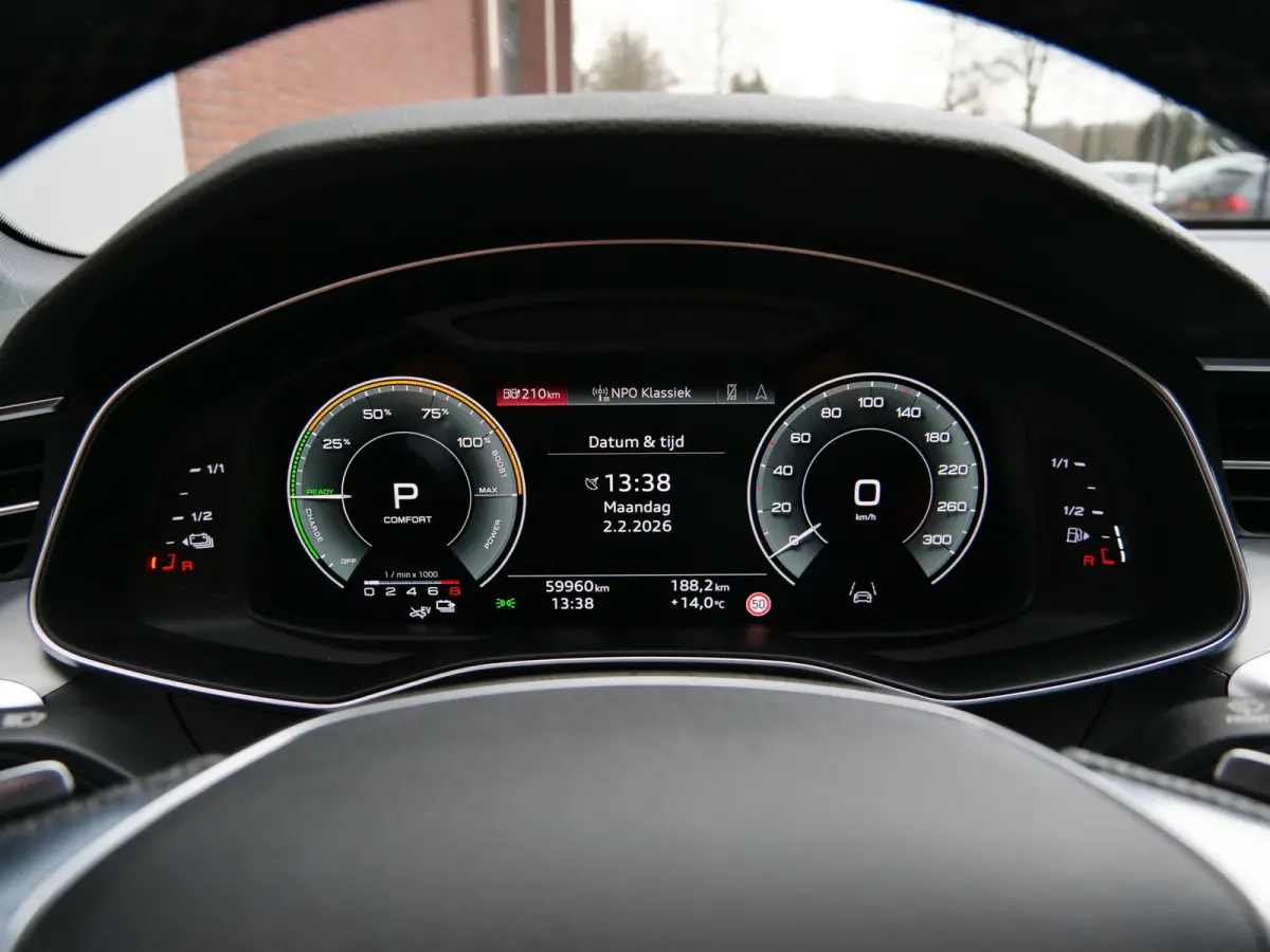 50 TFSI e quattro S edition 299 Pk Automaat Navi / DAB /  Trekhaak / S-Line