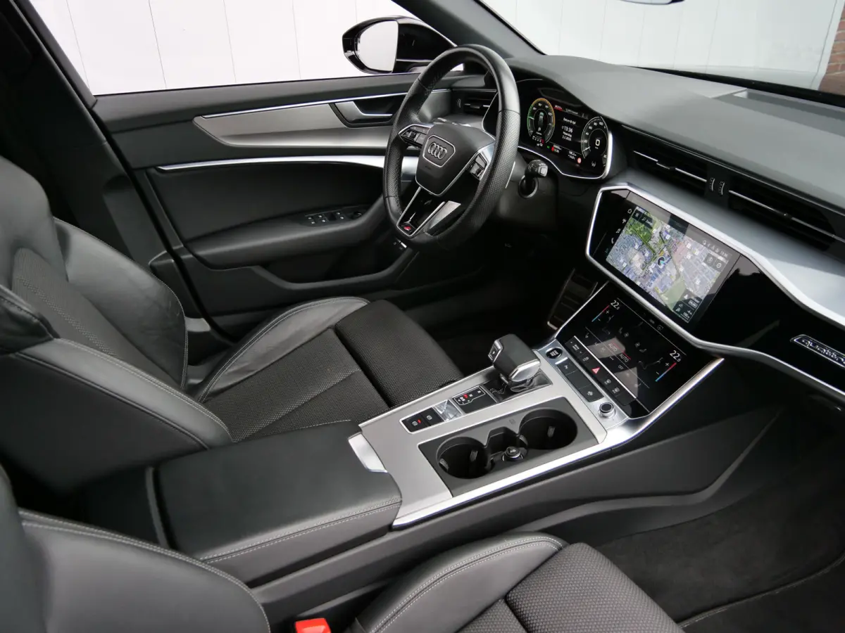 50 TFSI e quattro S edition 299 Pk Automaat Navi / DAB /  Trekhaak / S-Line