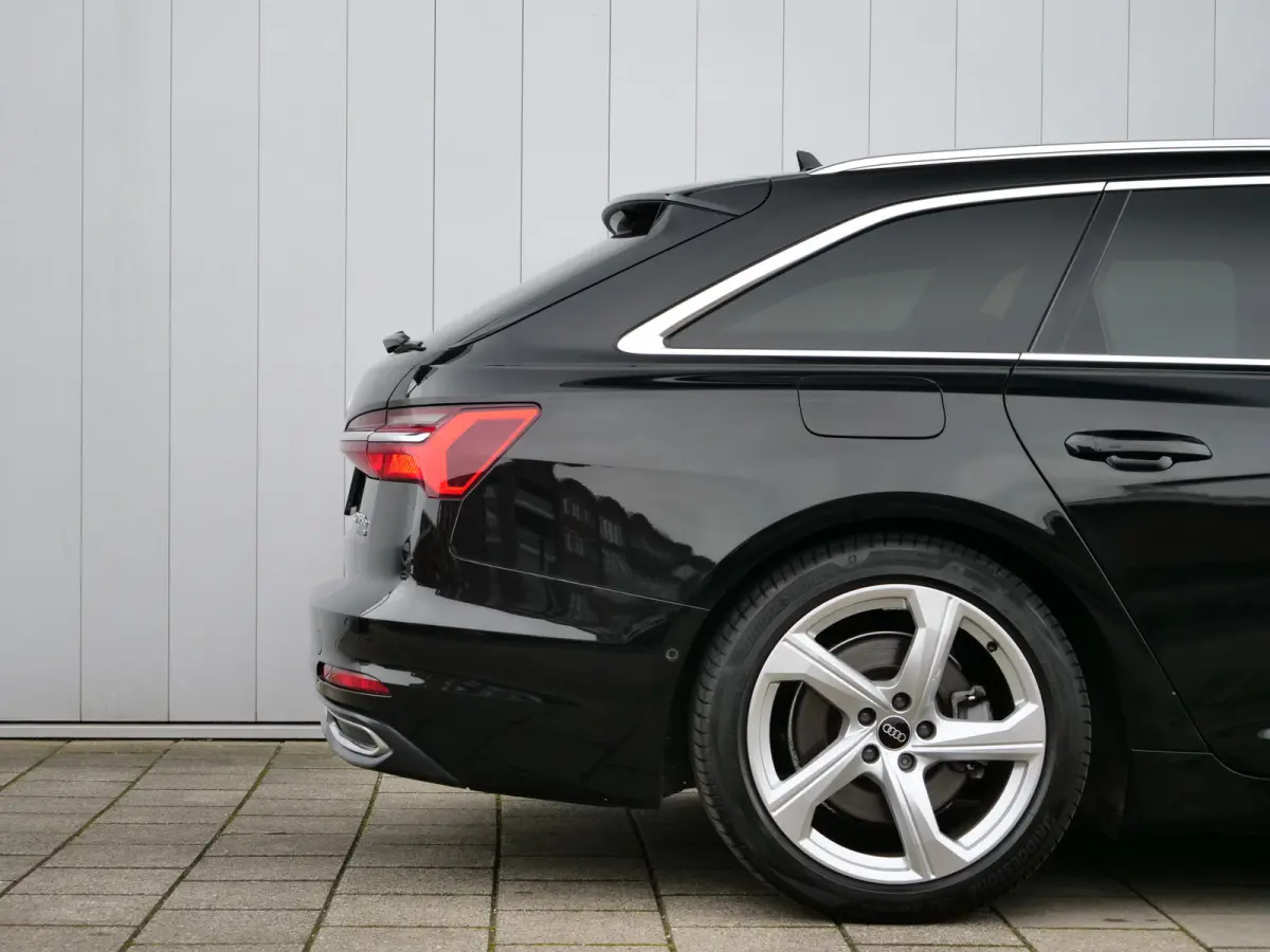 50 TFSI e quattro S edition 299 Pk Automaat Navi / DAB /  Trekhaak / S-Line