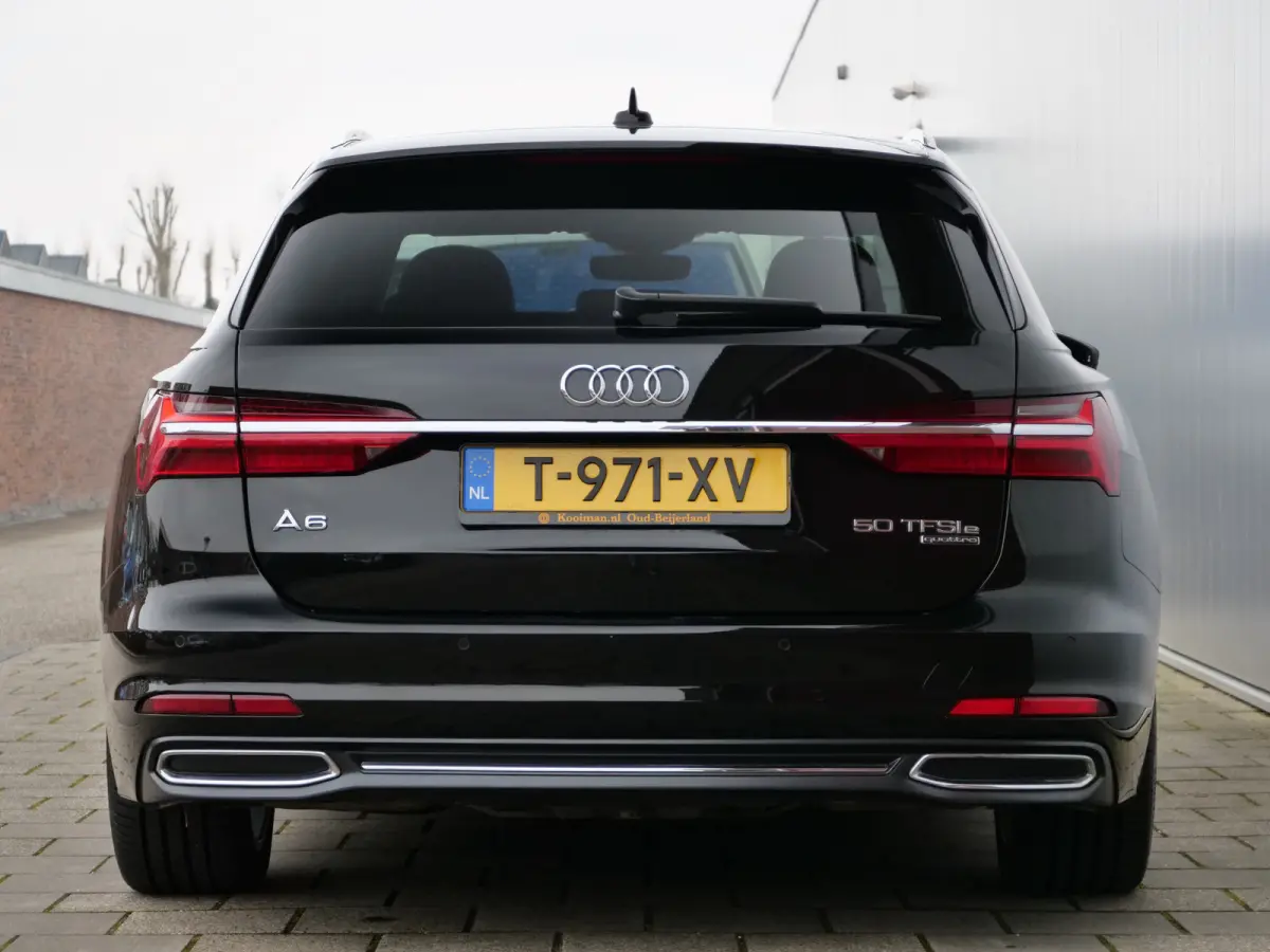 50 TFSI e quattro S edition 299 Pk Automaat Navi / DAB /  Trekhaak / S-Line