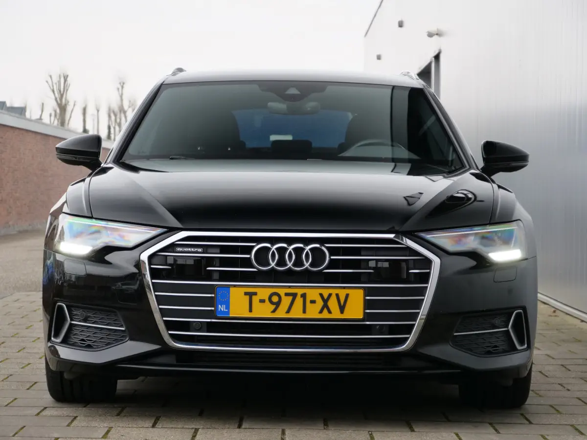 50 TFSI e quattro S edition 299 Pk Automaat Navi / DAB /  Trekhaak / S-Line