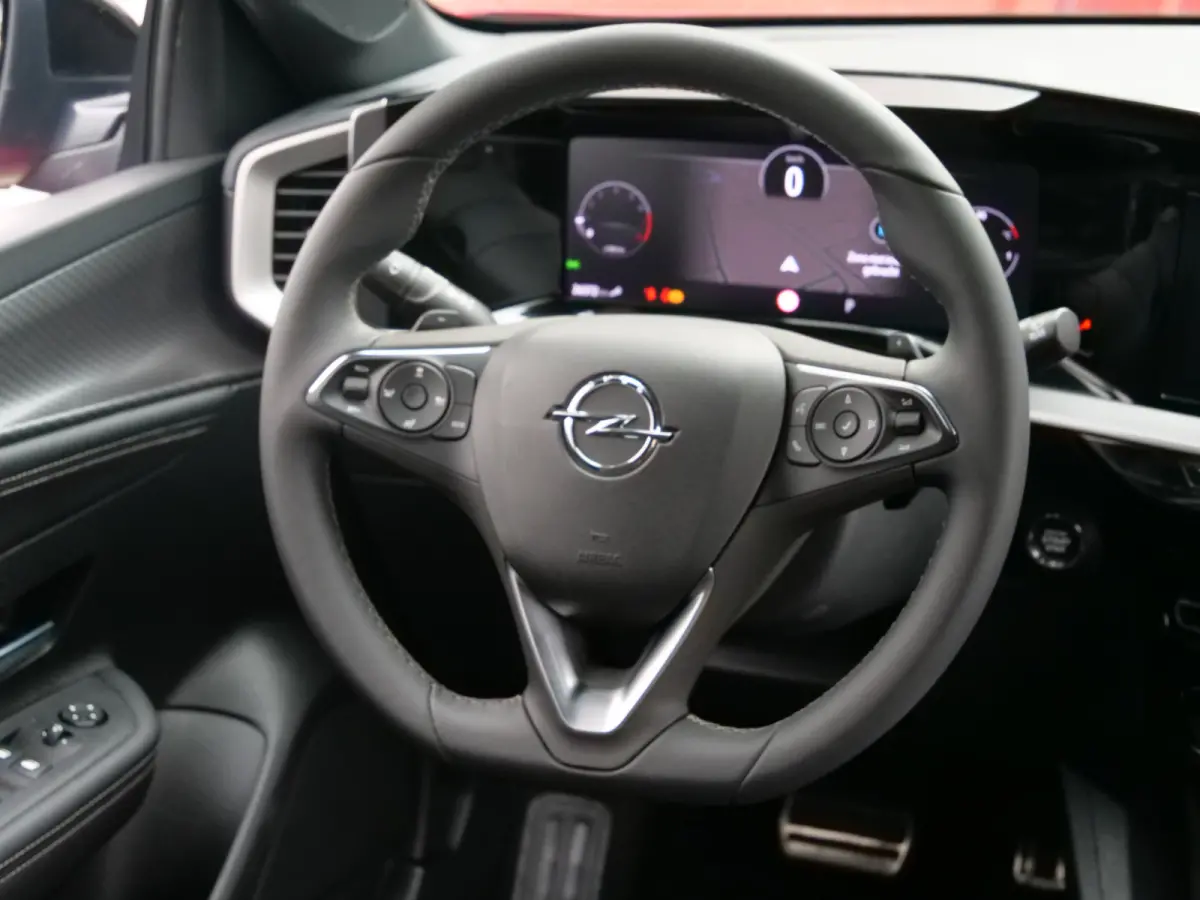 1.2 Turbo Business Elegance 130 Pk Automaat Navigatie / DAB / Apple Carply / Camera