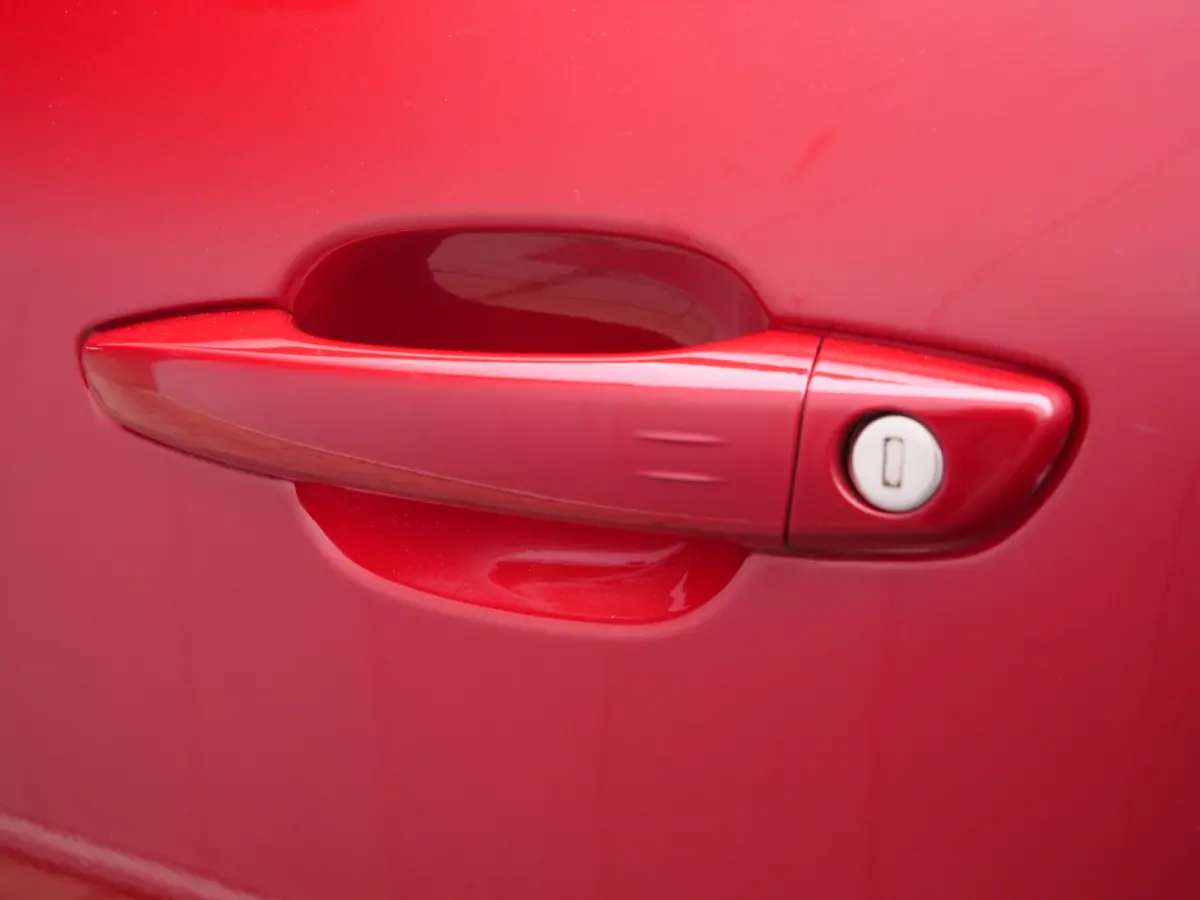1.2 Turbo Business Elegance 130 Pk Automaat Navigatie / DAB / Apple Carply / Camera