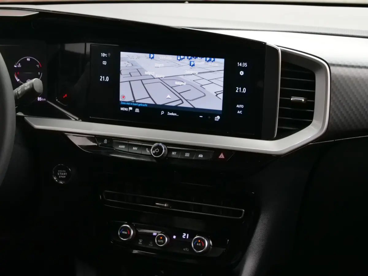 1.2 Turbo Business Elegance 130 Pk Automaat Navigatie / DAB / Apple Carply / Camera